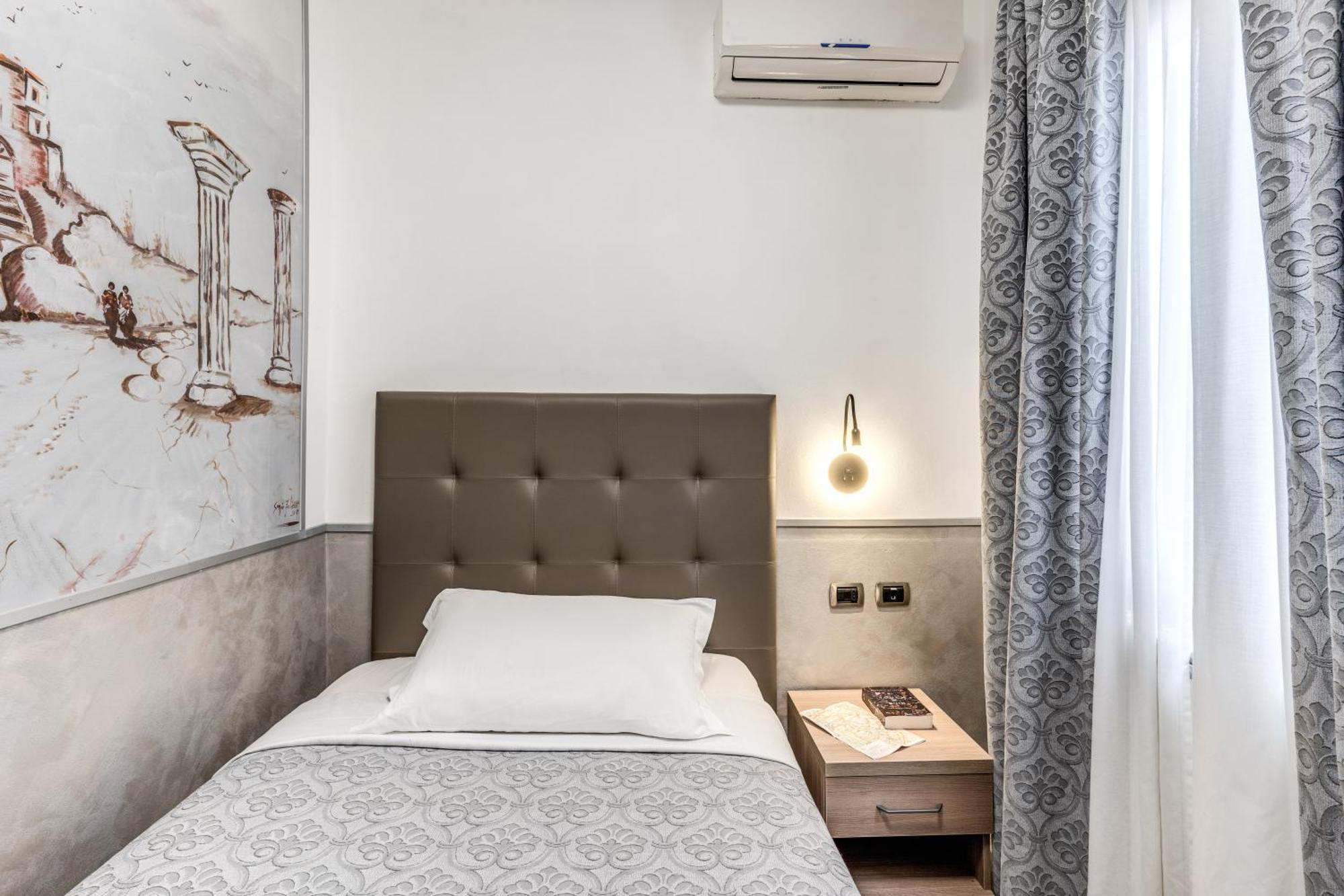 Hotel Centro Cavour Roma Ngoại thất bức ảnh