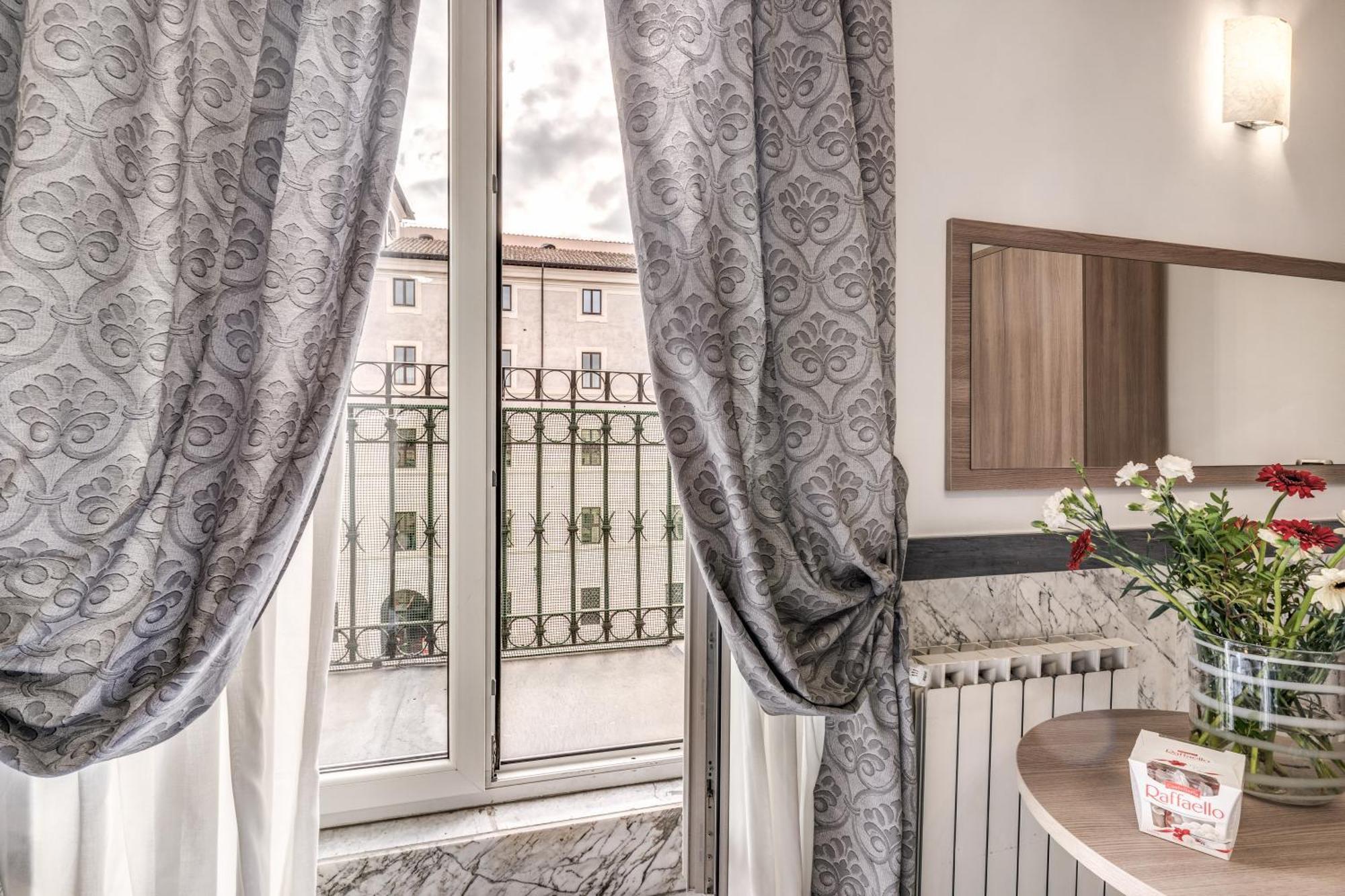 Hotel Centro Cavour Roma Ngoại thất bức ảnh